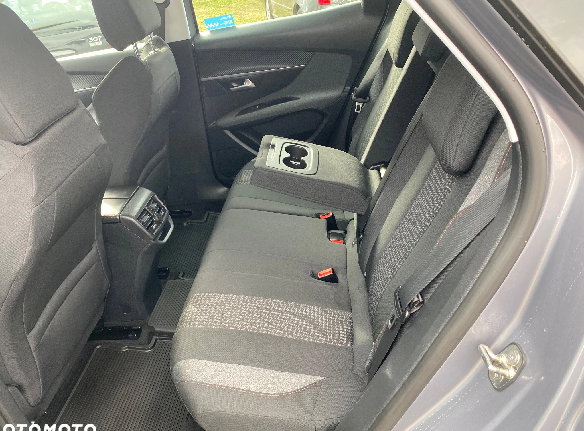 Peugeot 3008 cena 76900 przebieg: 85000, rok produkcji 2017 z Pyzdry małe 529